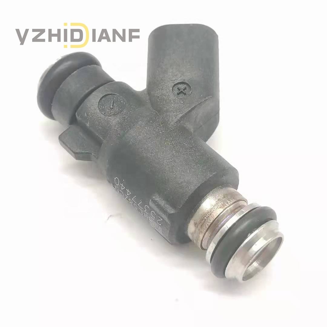 工厂喷油嘴 15710H88601 15710-H88601 适用于晓星 GT250 GT250R GV250